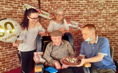Carer support in nursing homes: Relief and resources for families
